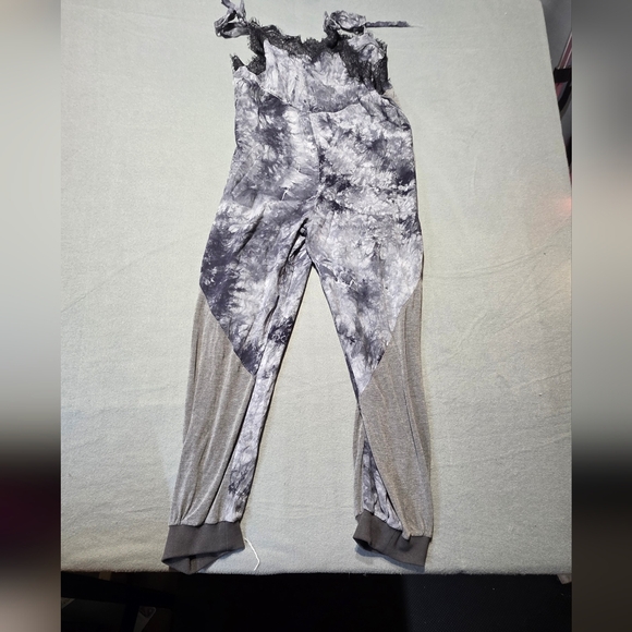POL Black Tie-Dye Jogger Overalls Size Small EUC PTP 19 Inseam 25 - Picture 5 of 6